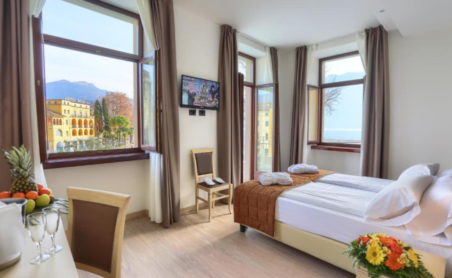 Hotel Europa - Skypool & Panorama