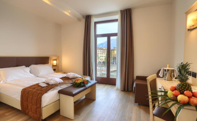 Hotel Europa - Skypool & Panorama