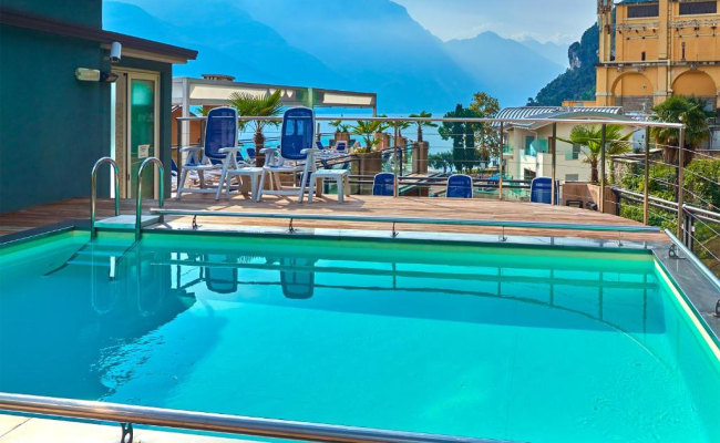 Hotel Europa - Skypool & Panorama