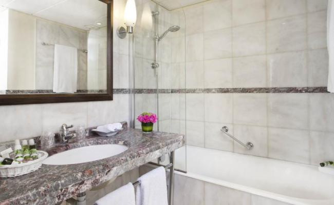 Hotel Le Pera