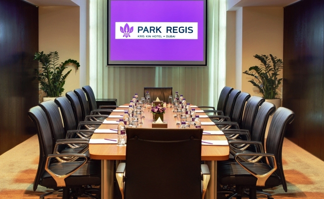 Park Regis Kris Kin Hotel