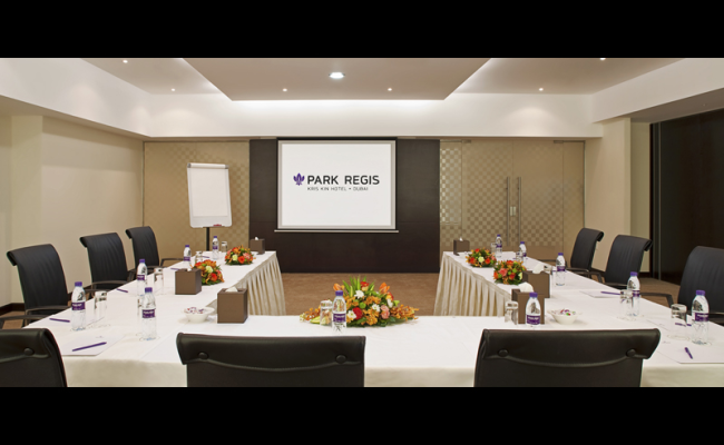 Park Regis Kris Kin Hotel