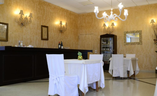 Phi Hotel Emilia