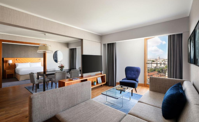 Paris Marriott Rive Gauche Hotel & Conference Center