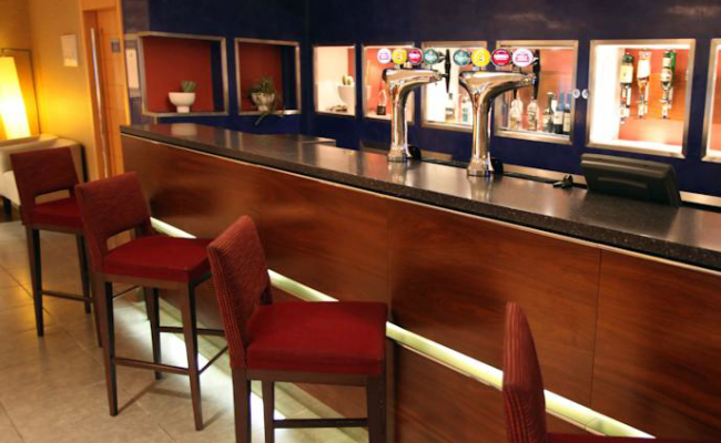 Holiday Inn Express Southampton - M27, J7