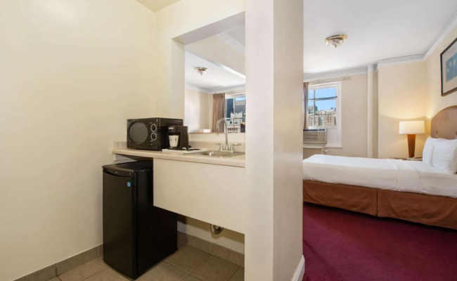 Travelodge by Wyndham Downtown Chicago