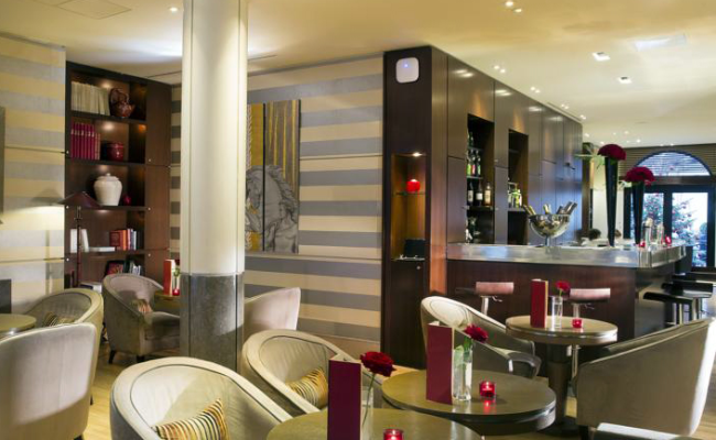 Radisson Blu Champs-Elysees, Paris