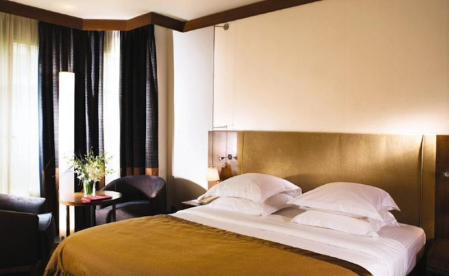 Radisson Blu Champs-Elysees, Paris