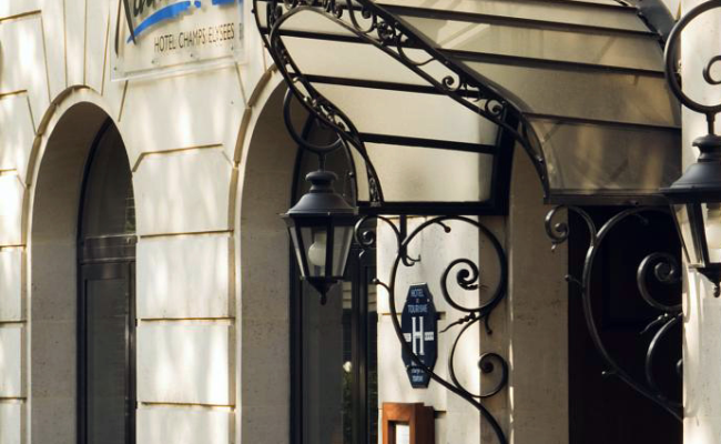 Radisson Blu Champs-Elysees, Paris
