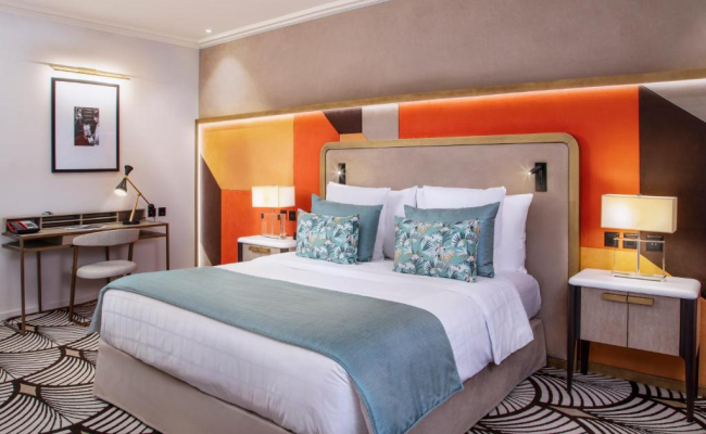Hotel Bristol