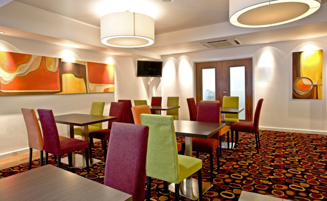 Holiday Inn Express Birmingham South A45, an IHG Hotel