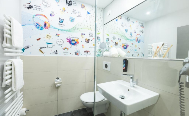 Holiday Inn – the niu, Stream Mönchengladbach