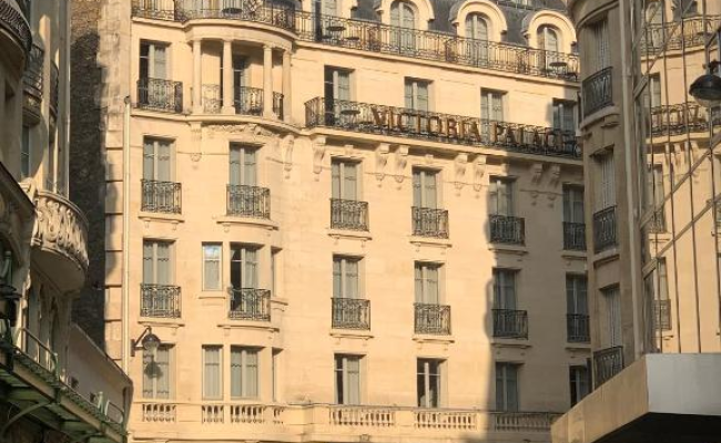 Victoria Palace Hotel