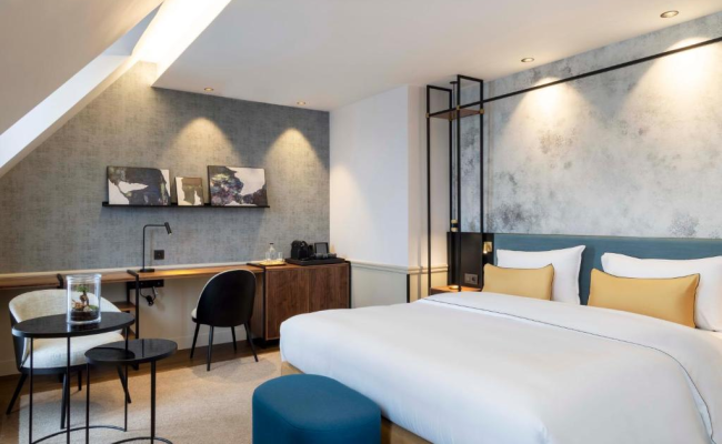 Victoria Palace Hotel