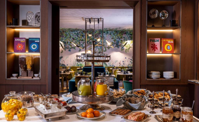 Victoria Palace Hotel