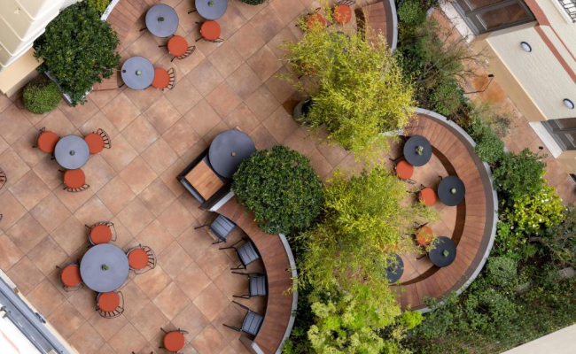 Victoria Palace Hotel