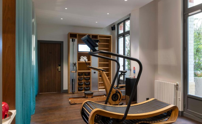 Victoria Palace Hotel