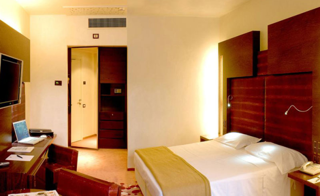 ART HOTEL NAVIGLI