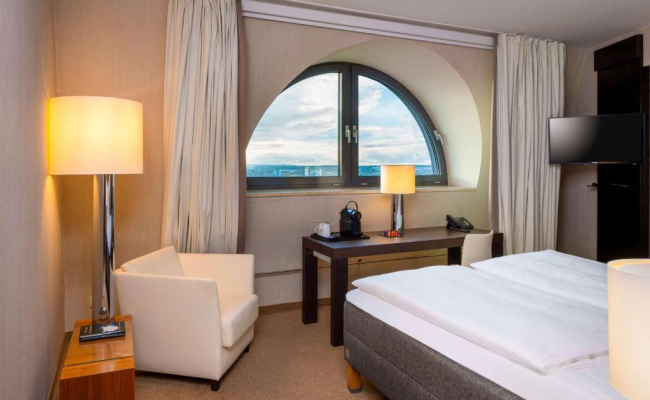 Mövenpick Hotel Hamburg City