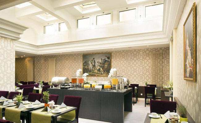 Hotel Etoile Saint Honore