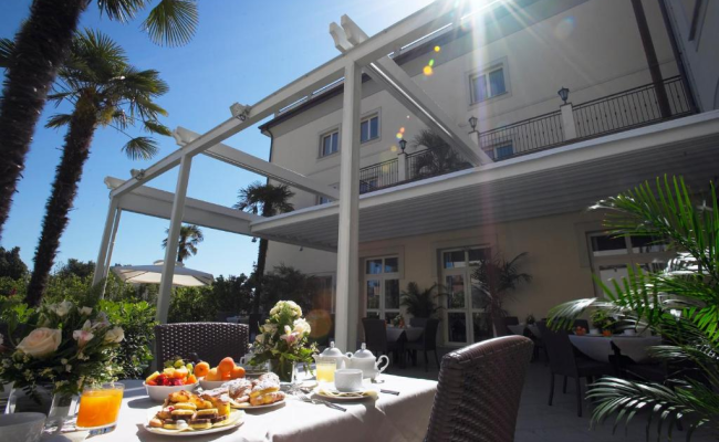 Savoia Hotel Regency