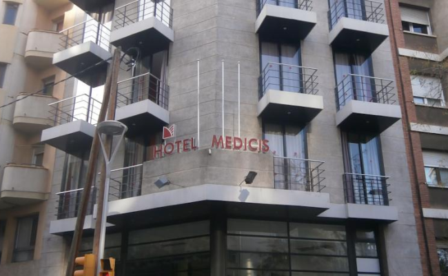 Hotel Medicis