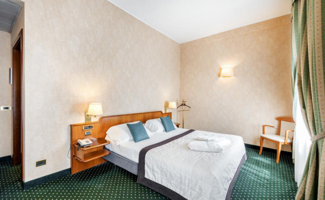 Hotel Ascot