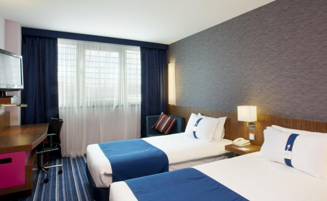 Holiday Inn Express Lisbon Airport