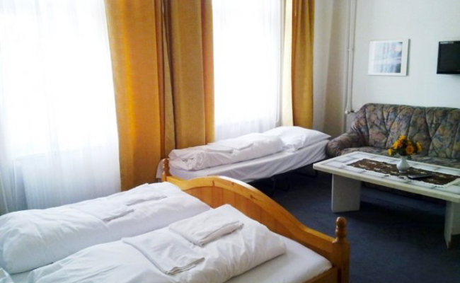 Hotel B1
