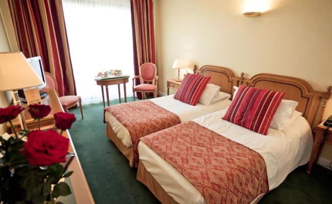 Sun Riviera Hotel