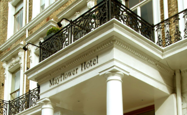 Mayflower Hotel and Apartments