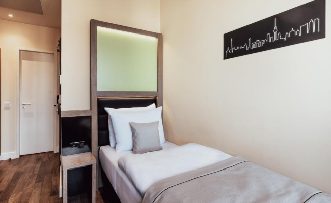 Garner Hotel Berlin - Charlottenburg, an IHG Hotel