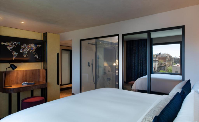 Renaissance Barcelona Hotel