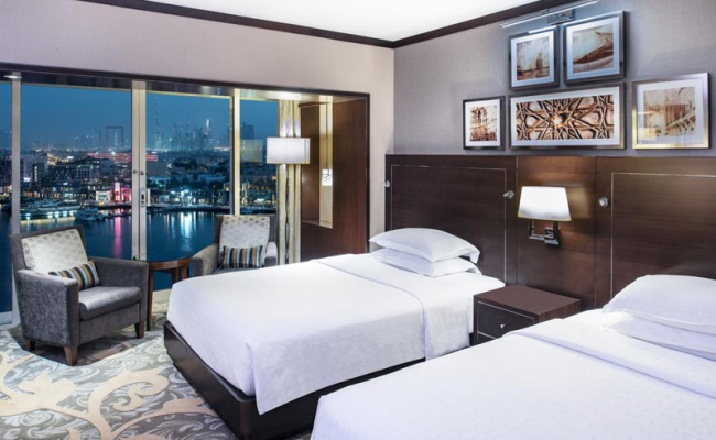 Sheraton Dubai Creek Hotel & Towers