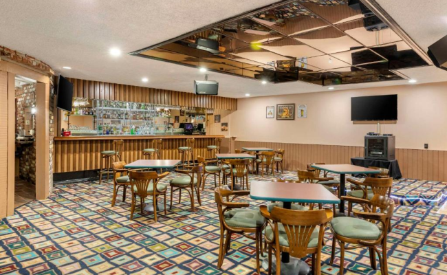 Clarion Hotel Anaheim Resort