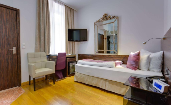 Best Western Plus Hotel Arcadia