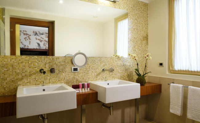 Enterprise Hotel Design & Boutique