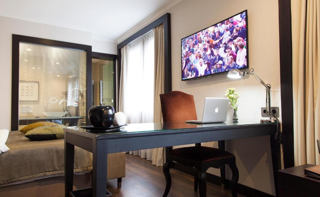 Quentin Boutique Hotel
