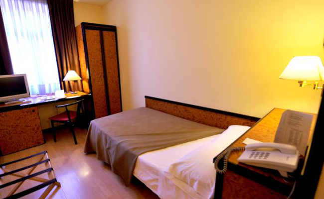 Hotel Glories