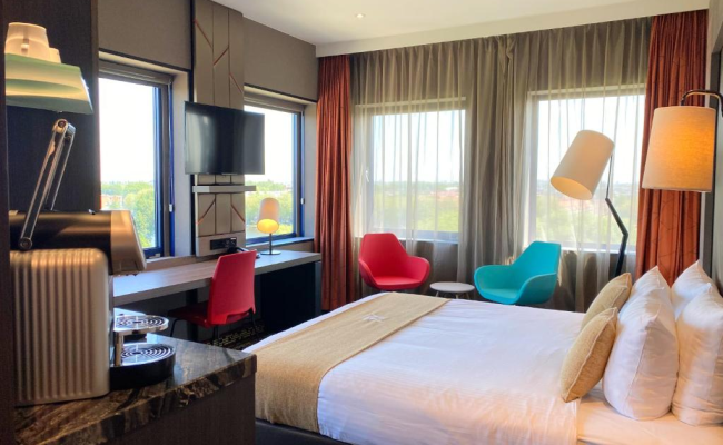 XO Hotels Couture