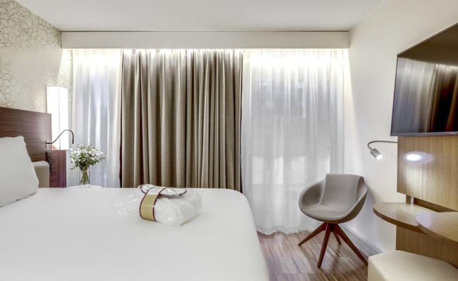 Mercure Paris Arc de Triomphe Etoile