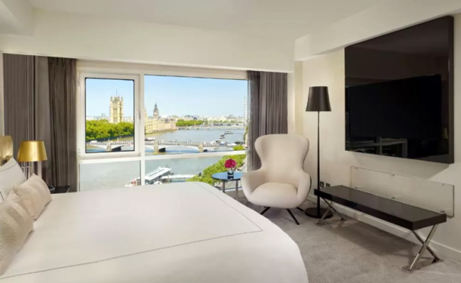 Park Plaza Riverbank London