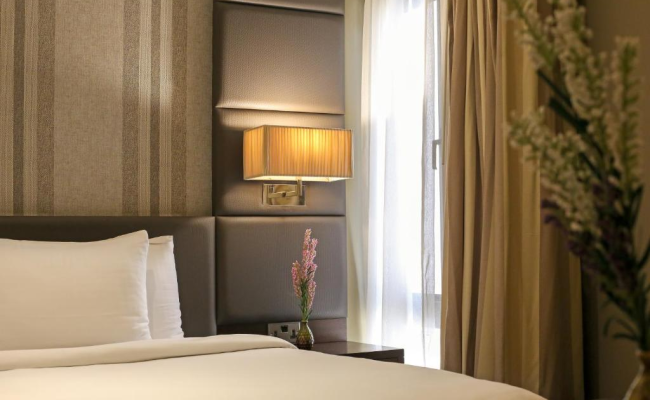 Dubai Marine Beach Resort & Spa