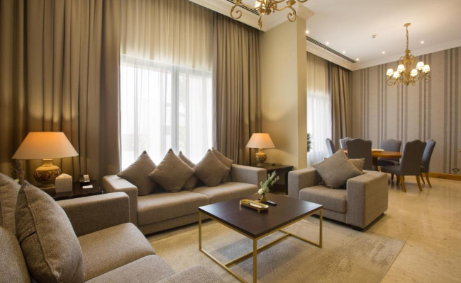 Dubai Marine Beach Resort & Spa