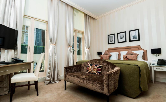 Hotel Xenia