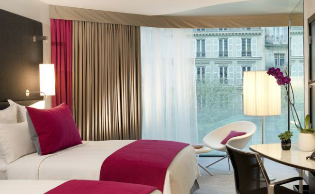 Renaissance Paris Arc de Triomphe Hotel