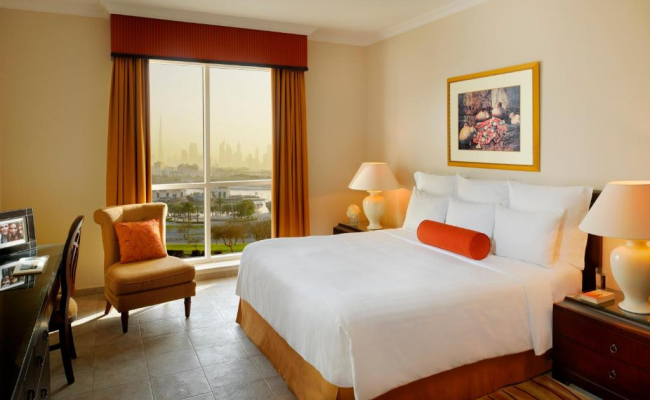 Marriott Executive Apartments Dubai, Green Community