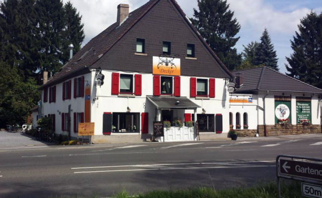 Hotel Decker