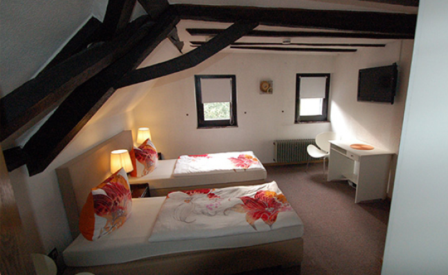 Hotel Decker