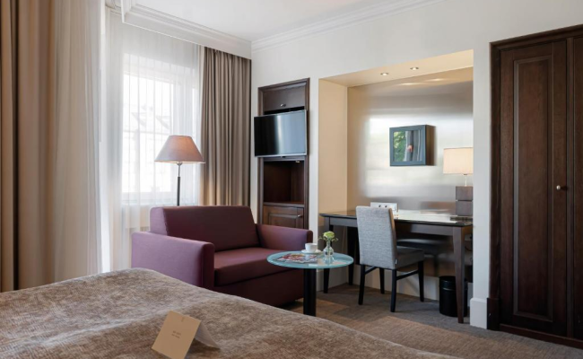 Elite Park Avenue Hotel